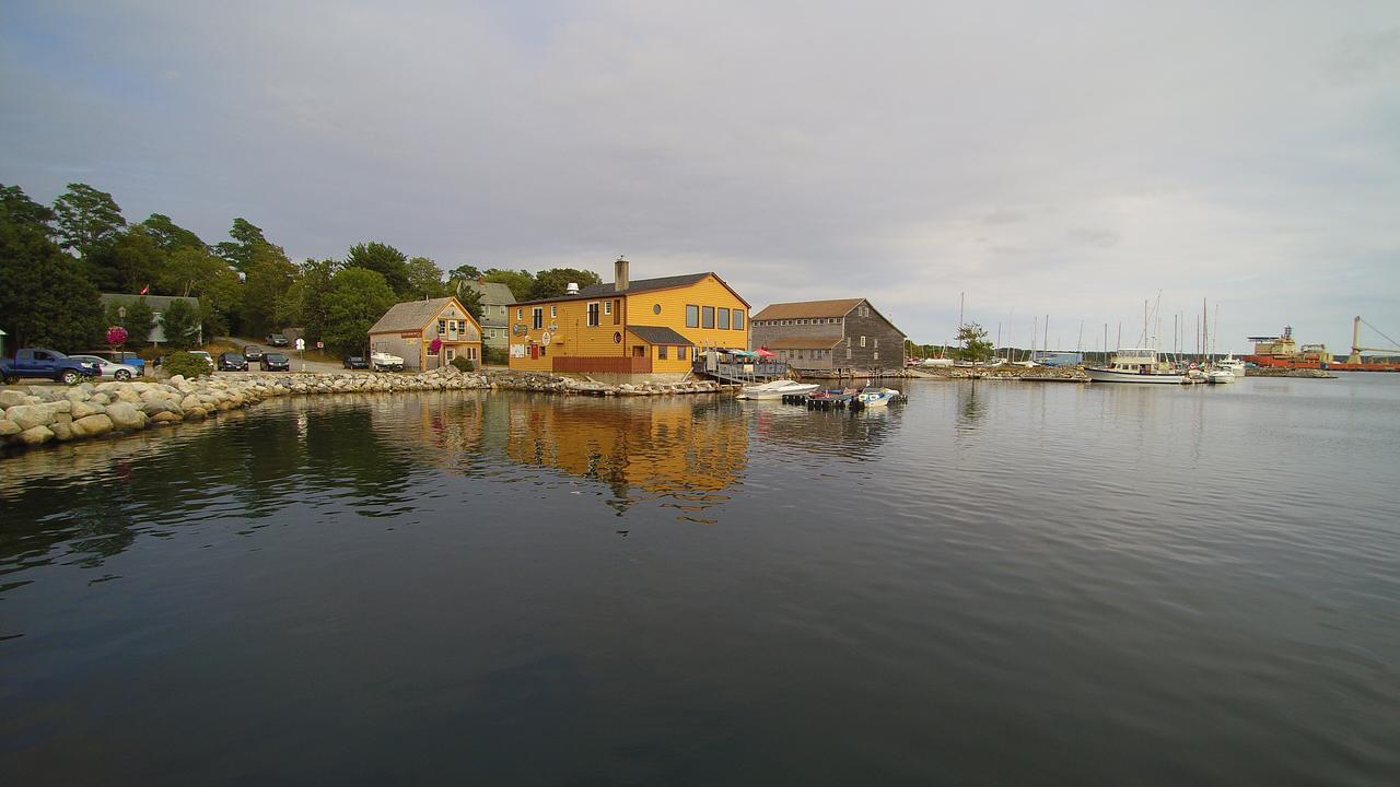Inner Harbor Inn Shelburne Ngoại thất bức ảnh