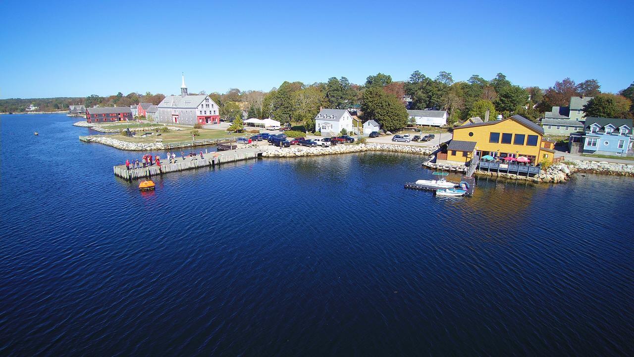 Inner Harbor Inn Shelburne Ngoại thất bức ảnh
