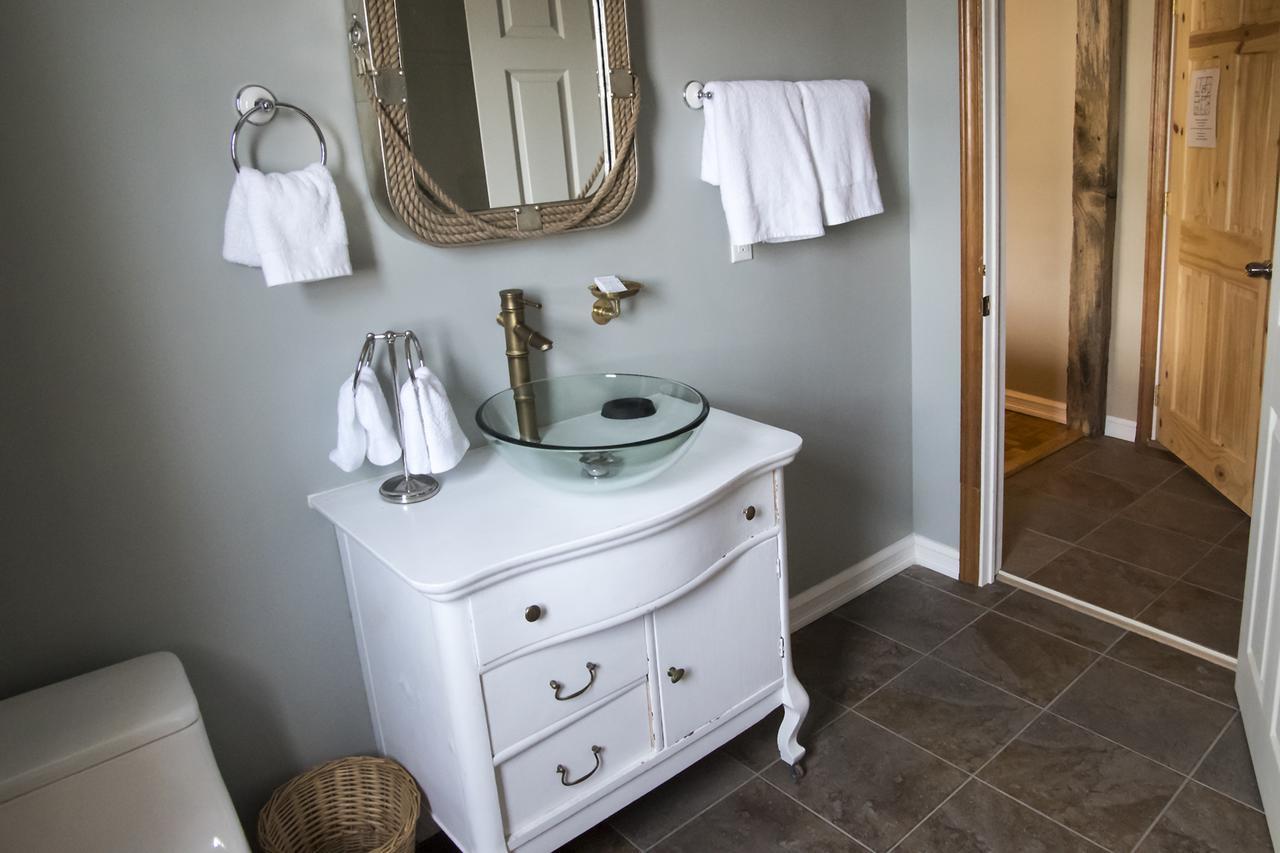 Inner Harbor Inn Shelburne Ngoại thất bức ảnh
